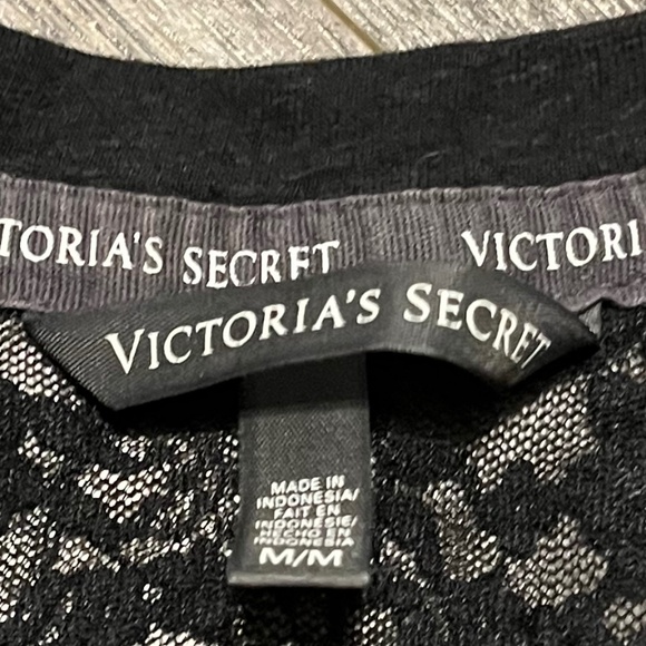 Victoria Secret lace shirt size medium - Picture 2 of 7